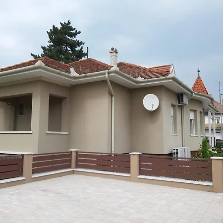 Apartment Veiger 3 Siófok
